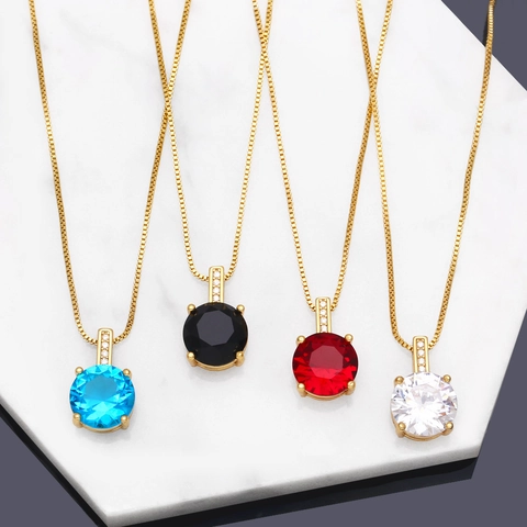 Collier Pendentif Zircon Rond Cuivre Plaqué Or 18K Zircone Cubique Minimaliste Tempérament Clavicule Chaîne Boîte Pour Femmes