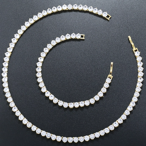 Ensemble de Bijoux Chaîne Tennis Hip Hop en Cuivre Zirconia Serti à Griffes Bracelet Collier Zirconia Rond Bijoux Femme