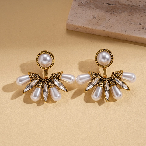 Pendientes Colgantes Barocos En Forma De Abanico Con Perla Artificial De Imitación Diamantes De Imitación Cobre Y Poste De Plata Vintage Para Mujer