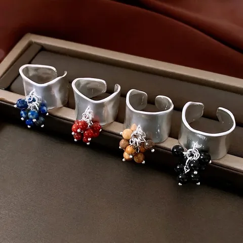 Anillo De Aleación Irregular Ancho Con Colgante De Cuentas Abierto Ajustable Plata Mate Joyas Minimalistas Mujeres