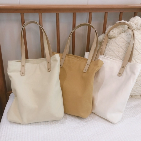 Women Retro Canvas Tote Bag Large Capacity Solid Color Versatile Handbag With PU Leather Handle Rivets Magnetic Buckle