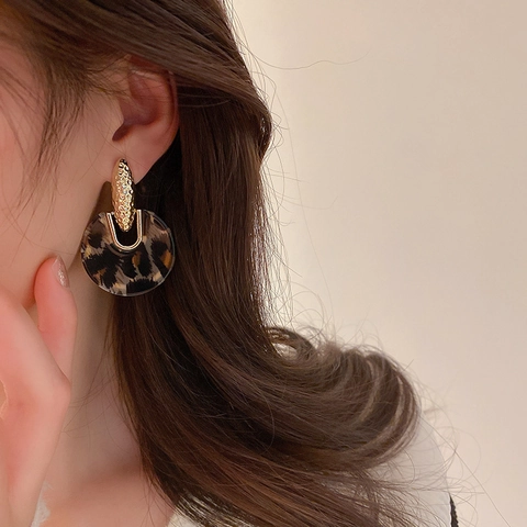 Retro Leopard Print Geometric Round Dangle Earrings With 925 Sterling Silver Earring Post Alloy Acrylic Fashion Jewelry