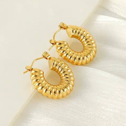 Croissant Hoop Earrings 18K Gold Plated Stainless Steel Spiral Wavy Texture Geometric Round Fashion Jewelry For Women