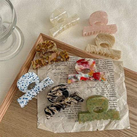 French Vintage Acetate Hair Claw Clips Elegant Marble Tortoiseshell Hair Shark Clips For Women Daily Hair Accessories