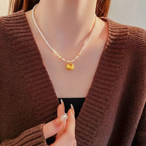 New Chinese Style Vintage Artificial Pearl Necklace With Copper Lucky Bag Pendant Elegant Fu Character Lock Choker For Women