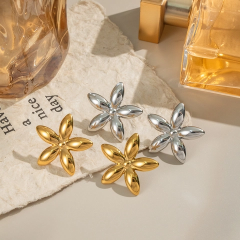 Flower Stud Earrings Stainless Steel 18K Gold Plated Waterproof Hypoallergenic Elegant Summer Accessories For Women