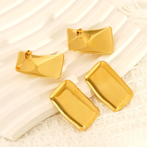 Minimalistische Geometrische Ohrstecker 18K Vergoldet 304 Edelstahl Quadratisch Rechteckig Glatt Damen Mode