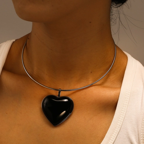 Collana Girocollo Minimalista in Acciaio Inossidabile con Pendente a Cuore per Donna Oro Argento Nero Smalto a Goccia Gioielli Moda