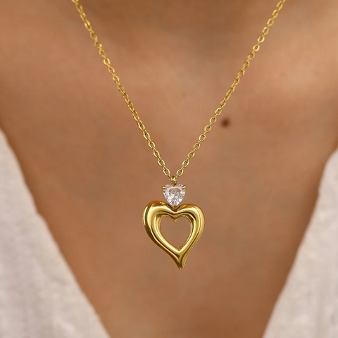 Gioielli In Acciaio Inossidabile Cuore Collana E Orecchini Con Zircone PVD Oro 18K Placcato Retro Moda Donna