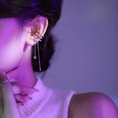 Ear Cuff con Nappa a Stella per Donna in Rame con Zirconia Intarsiata e Catena a Cuore Orecchini a Clip Senza Buco