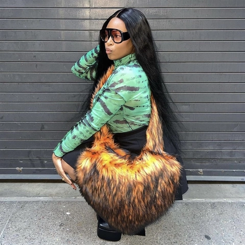 Borsa A Tracolla In Ecopelliccia A Forma Di Cuore Pelosa Grande Capacità Borsa A Mano Retro Moda Invernale Per Donna