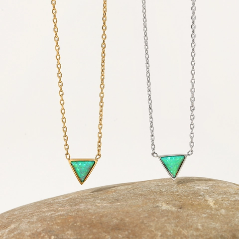 Collana Con Pendente A Triangolo In Opale Verde Acciaio Inossidabile Gioielli Di Moda Minimalisti Geometrici Da Donna