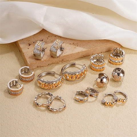 Pendientes Huggie Hoop Cobre Bicolor Oro Plata Chapado Circonita Eslabón Corazón Torsade Elegante Joyería De Moda