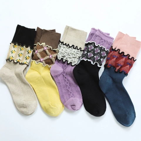 Vintage Women Cotton Mid-calf Socks Floral Embroidery Ruffle Trim Lettuce Edge Retro Mori Girl Japanese Style Sweety