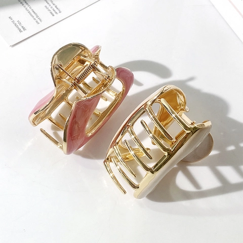 Heart Shaped Metal Hair Claw Clip Irregular Wave Drip Oil Resin Glossy Finish French Style Shark Clip For Women