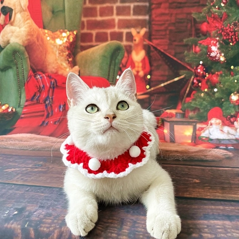 Christmas Pet Collar Scarf Hand Crocheted Knitted Soft Bib For Cats Small Dogs Red Green Holiday Costume Accessories