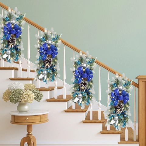 Decoración Colgante de Navidad LED Con Bayas Piñas Lazo Para Escalera Puerta Pared Guirnalda de Pino Artificial Preiluminada Adorno Hogar