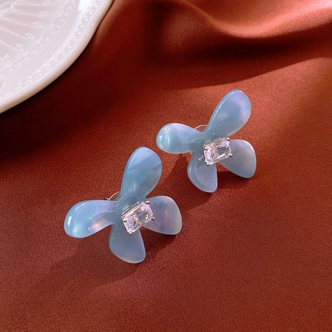 Butterfly Stud Earrings With 925 Sterling Silver Earring Post Resin Wings Pearlescent Blue Cubic Zirconia Chic Jewelry