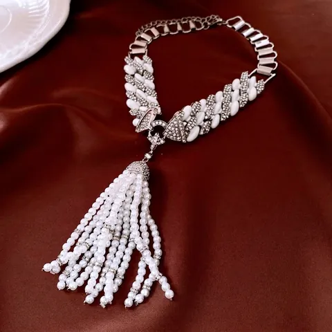 Collier De Künstliche Perles Fantaisie Luxe À Pompons En Alliage Avec Strass Franges Déclaration Chaîne Pull Femme Accessoire Élégant