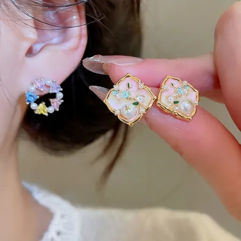 Heart Color Crystal Artificial Pearl Wreath Earrings With Silver Earring Post Vintage Enamel Flower Rhombic Jewelry For Women