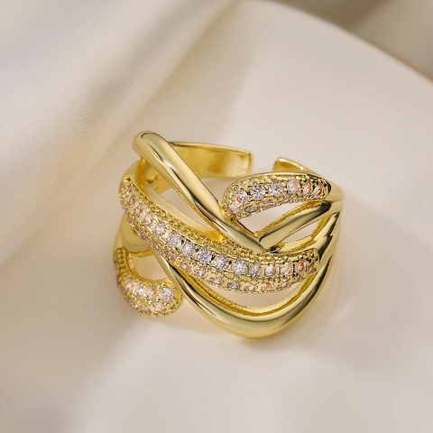 Onregelmatige Geometrische Meerlaagse Gekruiste Open Ring Koper 18K Verguld Zirkonia Verstelbare Chique Sieraden
