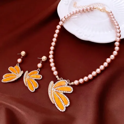Set Di Gioielli Vintage Ali Di Farfalla Collana Di Künstliche Perle E Orecchini Con Silver Earring Post Lega Strass Accessori Da Donna