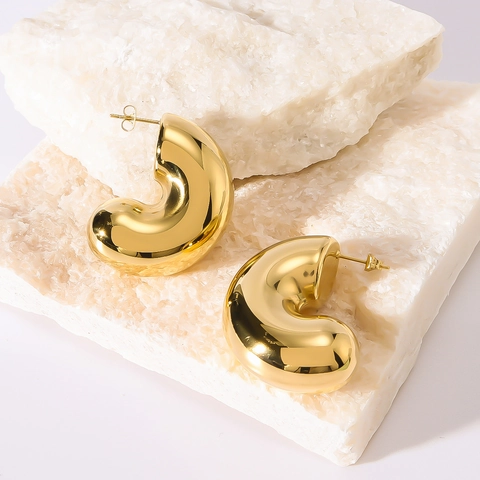 Orecchini A Cerchio Spessi A Forma Di C Acciaio Inossidabile Placcato Oro 18K Impermeabile Lucido Gioielli Per Donna