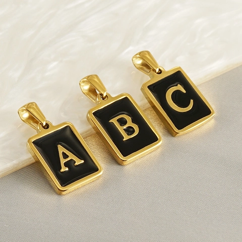 Collar Con Colgante De Letra Inicial Cuadrada Acero Inoxidable Chapado En Oro 18K Esmalte Negro Joyería De Monograma