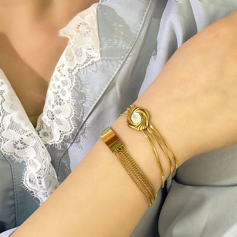 Pulsera De Cadena De Serpiente Multicapa Acero Inoxidable Chapado En Oro 18K Concha Natural Placa Curva Joyería