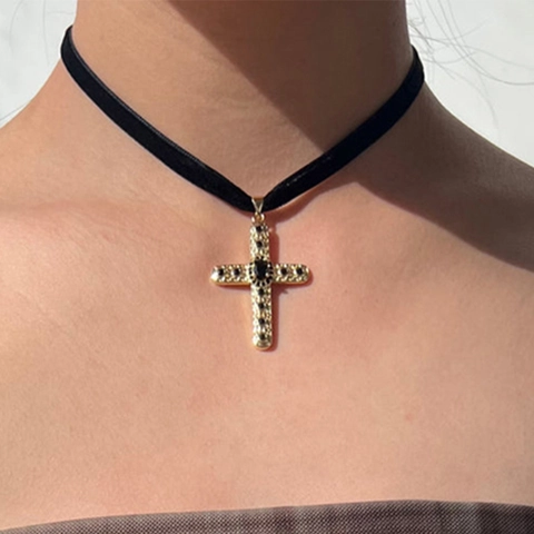 Collana Girocollo Con Pendente A Croce Gotica Con Nastro Di Velluto E Pietra Preziosa Nera Gioielli In Lega Zircone Stile Vintage