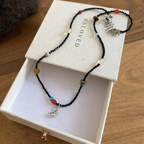 Collana Di Perline Fatta A Mano Con Perle In Pietra Naturale E Vetro E Pendente In Metallo Argentato Stile Vintage Boho Per Donna