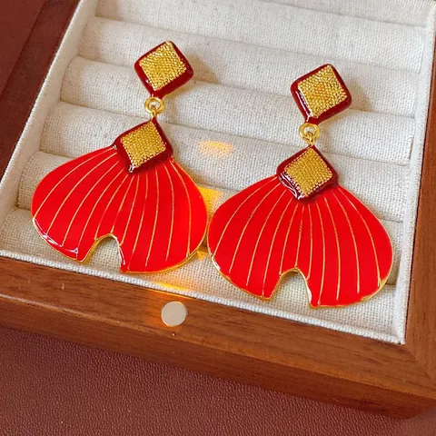 Waaier Oorbellen Rood Emaille Legering Chinese Stijl Vintage Ruit Druppel Met Zilveren Oorknopje Voor Dames Elegant