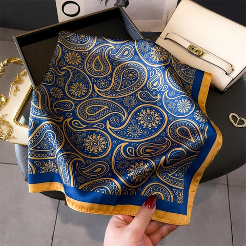 Luxury Paisley Print Square Scarf Elegant Imitation Satin Satin Neckerchief Women Vintage French Style Fashion Accessory