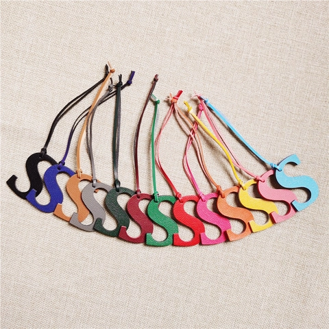Genuine Leather Letter S Bag Charm Hollow Out English Alphabet Purse Pendant Fashion Minimalist Car Key Ornament Accessory