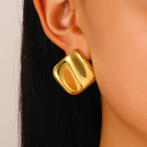 Vintage Stainless Steel Earrings 18K Gold Plated Irregular Geometric Swirl Textured Stud Jewelry For Women Retro Style