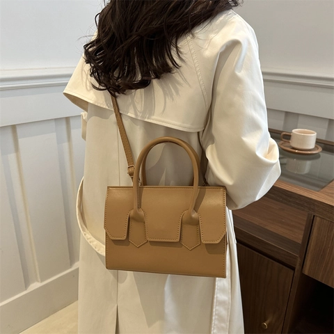 Fashion PU Leather Shoulder Bag Small Square Handbag With Long Strap Niche Solid Color Flap Crossbody Bag For Women