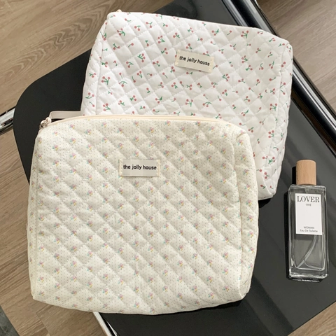 Quilted Cotton Makeup Bag Large Capacity Floral Cherry Pattern Travel Cosmetic Pouch Zipper Organizer For Women