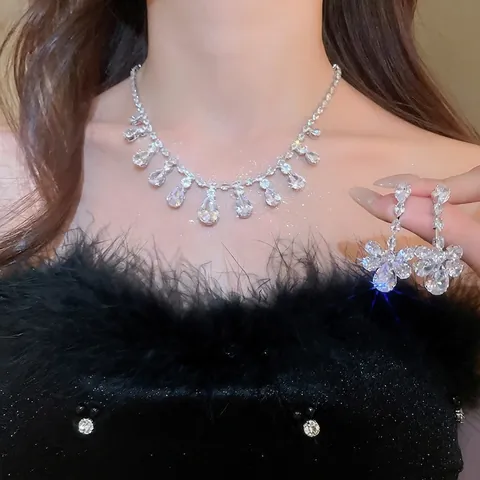 Collana E Orecchini Con Nappa In Zircone A Goccia D Acqua Elegante Stile Palazzo Lusso Gioielli In Rame Perno Argento Donna