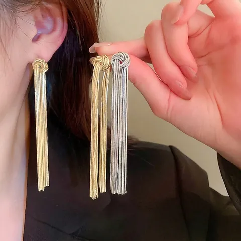 Geknotete Quastenohrringe Mit 925 Sterling Silber Ohrstecker Kupfer Metall Lange Schlangenkette Light Luxury Stil Für Damen