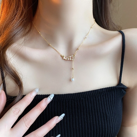 Sakura Flower Pendant Necklace For Women Gold Plated Copper Enamel Pink Blossom And Imitation Artificial Pearl Clavicle Chain