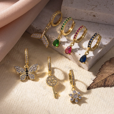 Orecchino Piercing Cartilagine Cerchio Rame Zircone Farfalla Fiore Coda Pesce Chiave Pendente Irregolare Moda Donna