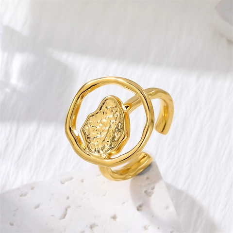 Geometrischer Unregelmäßiger Titanstahl Offener Ring 18K Vergoldet Gehämmerte Textur Verstellbarer Ring Für Damen Schmuck Geschenk