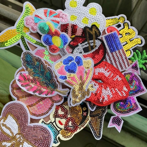 Toppe Ricamate Con Paillettes Forme Di Cartoni Animati Applique Da Cucire Stirare Accessori Decorativi Per Borse Fai Da Te