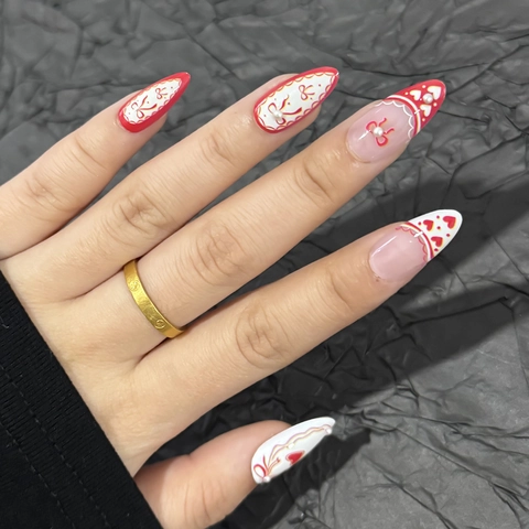 Uñas Postizas Press On Plástico Almendra Francés Corazón Rojo Perla Artificial Sintética Lazo Romántico San Valentín Arte De Uñas