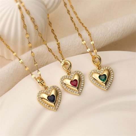 Collar con Colgante de Corazón de Cobre Bañado en Oro de Moda Simple para Mujer Joyería de Estrás en Forma de Corazón Incrustado