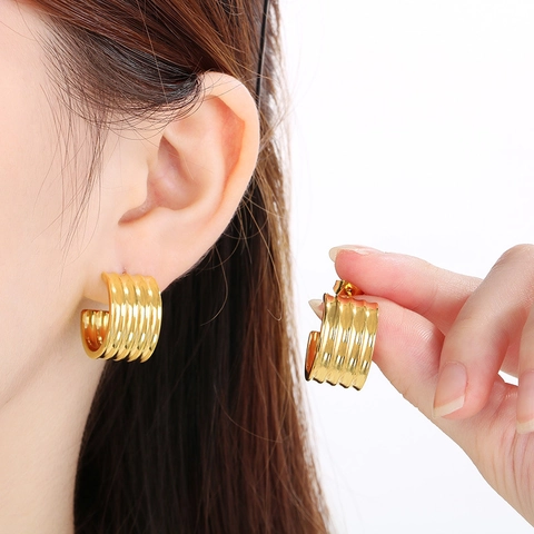 C Shaped Hoop Earrings Stainless Steel 18K Gold Plated Ribbed Textured Geometric Vintage Minimalist Jewelry For Women