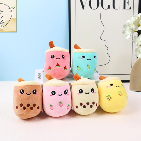 Süßer Cartoon Bubble Tea Tasse Plüsch Schlüsselanhänger Weiche Milchtee Puppe Tasche Anhänger Erdbeere Ananas Obst Stickerei