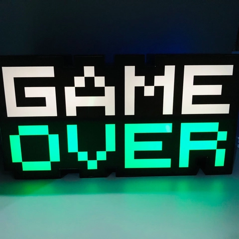 Veilleuse Pixel Game Over Réactive Au Son Huit Bits Changement Couleur LED Lampe USB Décoration Bureau Retro Gaming