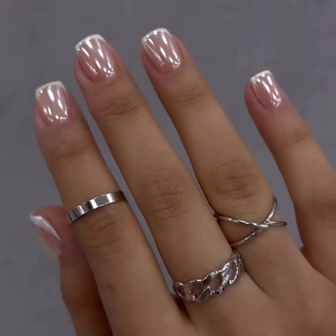 French Style Press On Nails Pearlescent Light Pink White Short Square Elegant Fashion Artificial Fingernails For Women With Glue