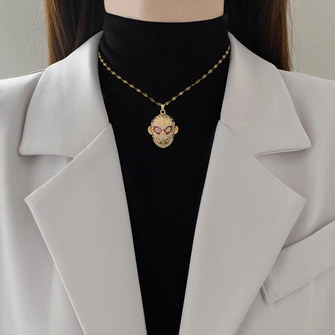 Collana Con Ciondolo Re Scimmia Placcato Oro Acciaio Inossidabile Rame Micro Intarsiato Zirconia Stile Mitico